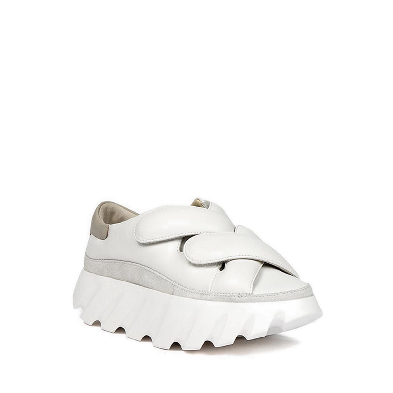 Tura Lucky Sneakers - White