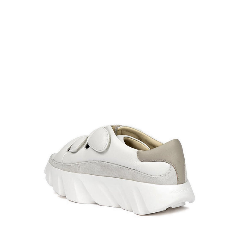 Tura Lucky Sneakers - White