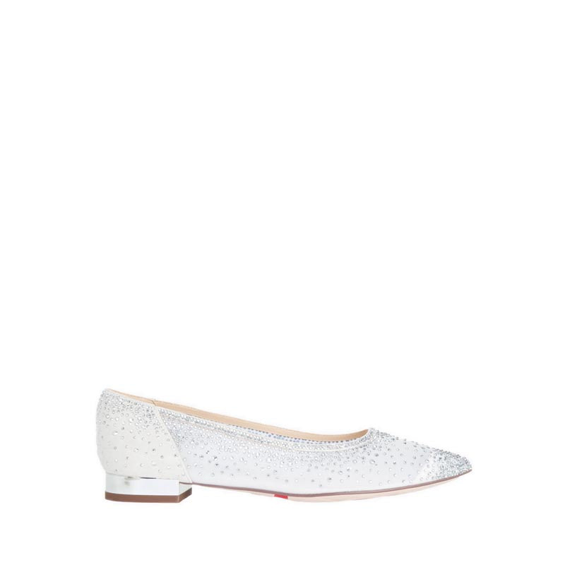 9A961-Wht Flats - White